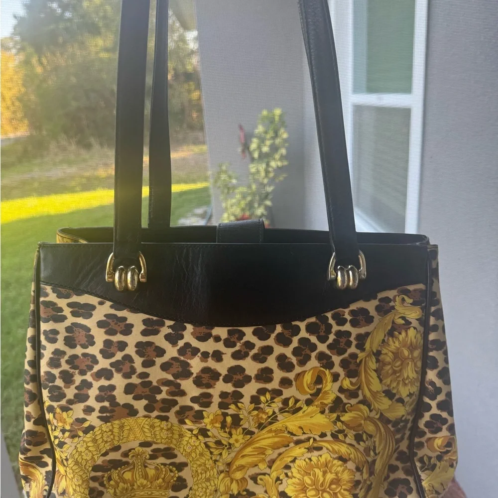 Versace vintage leopard sunburst W/ COA